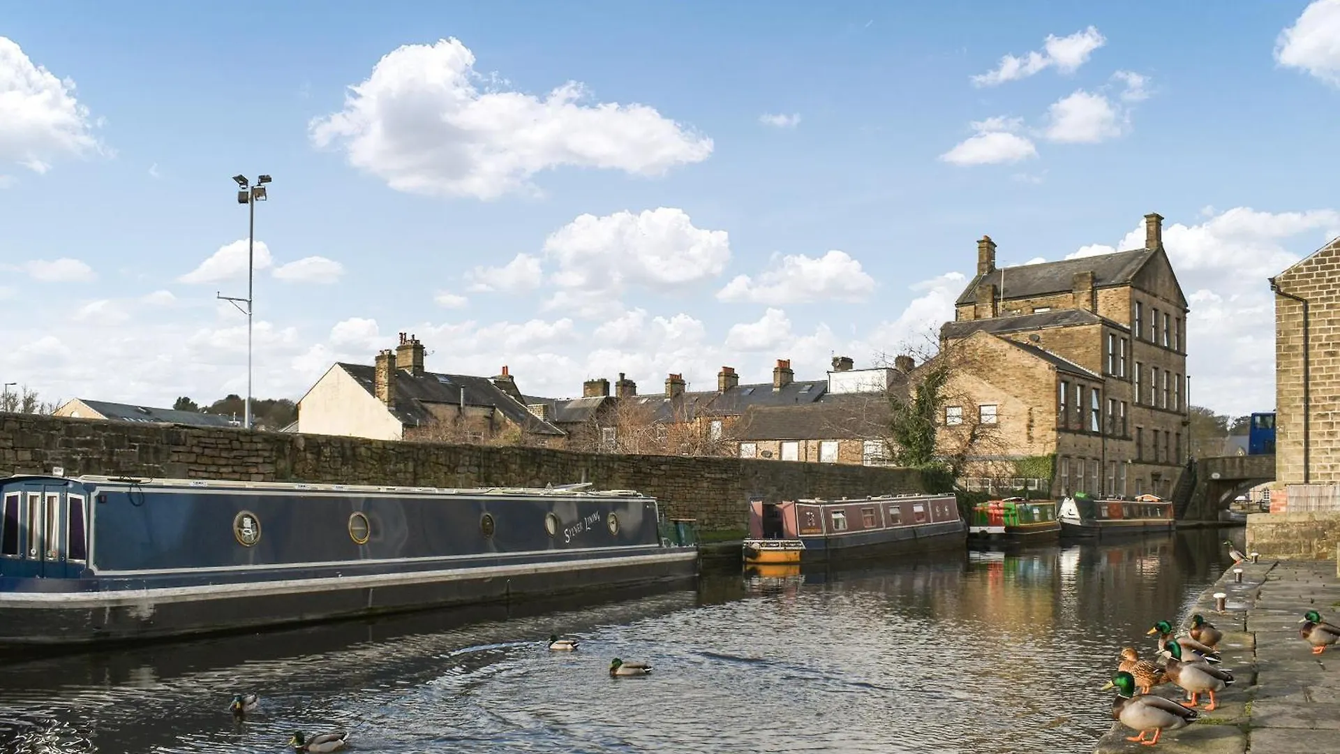 Holme House Cottage Oakworth بيت للعطل